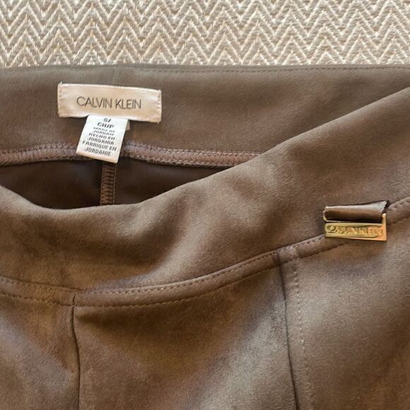 Calvin Klein Velvet Pleated Suede Style Dress Pants Size Small - Picture 3 of 5